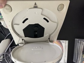 used SEGA Dreamcast Console - White
