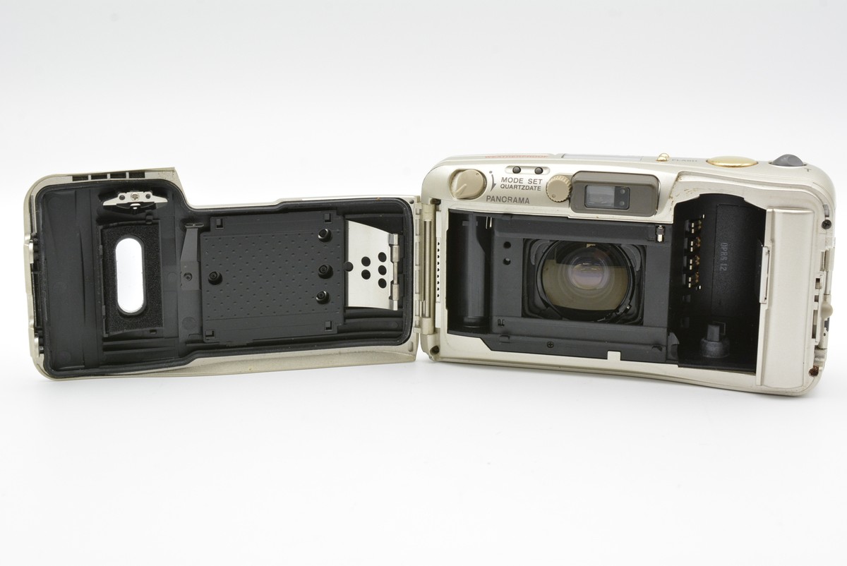 OLYMPUS μ [mju:] ZOOM 105 DELUXE Film Camera from Japan