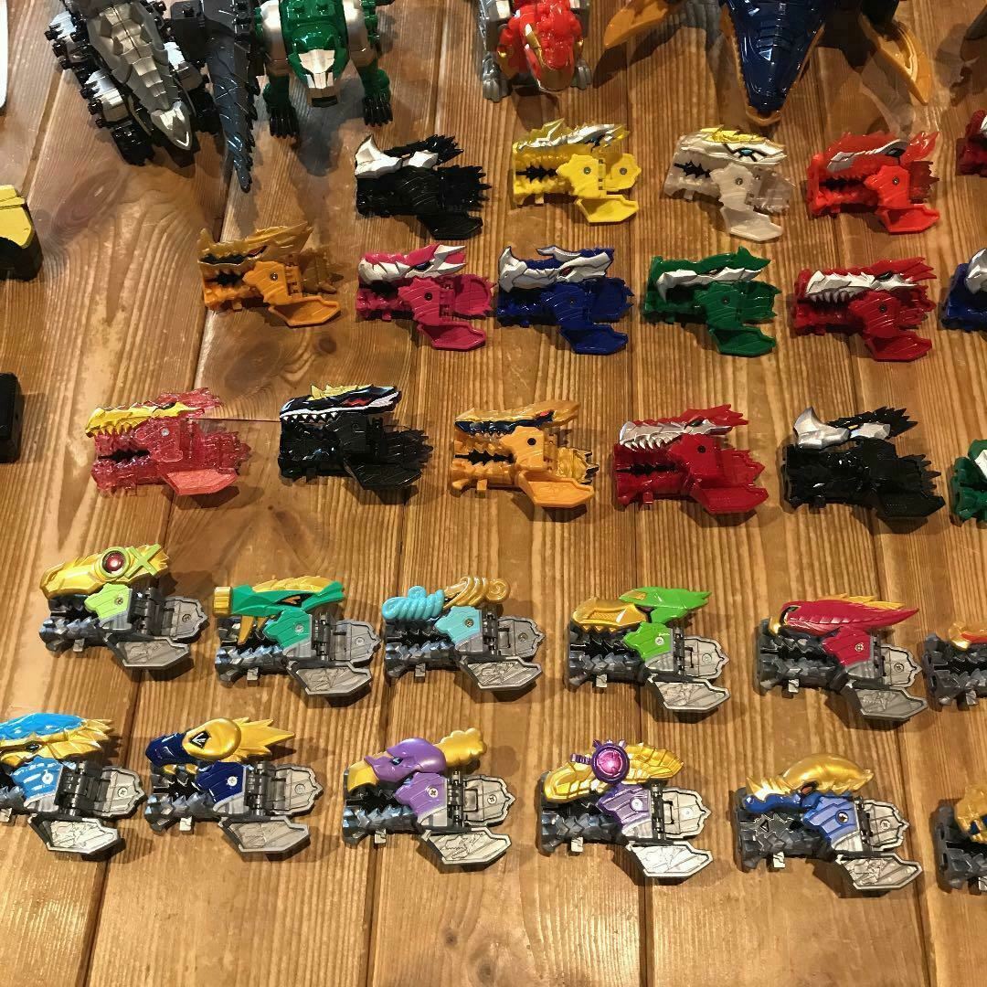 Power Rangers Dino Fury Ryusoulger DX Megazord Morpher 10p Set