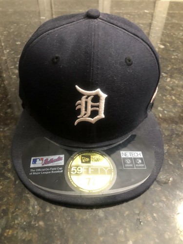 EMINEM MLB ON FIELD DETROIT TIGERS 