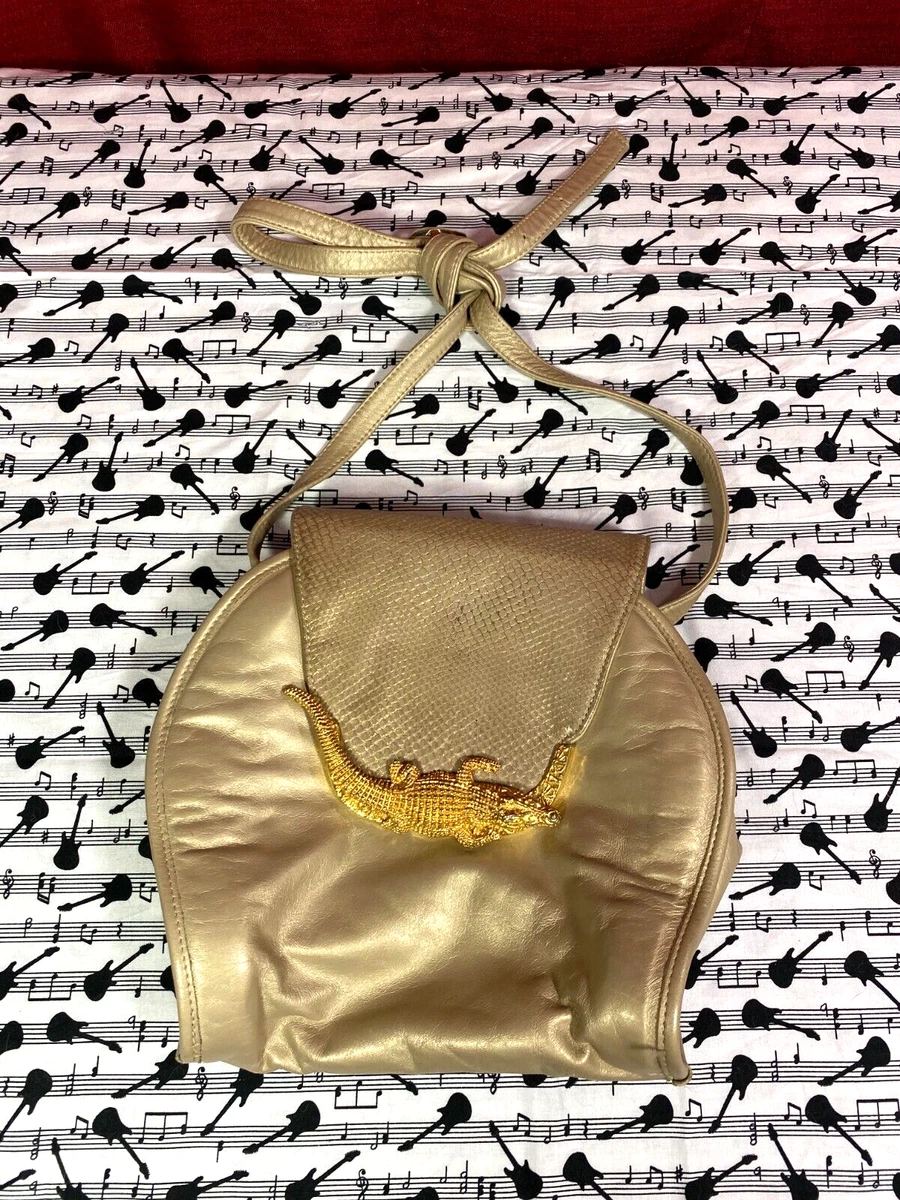 Leather clasp purse top