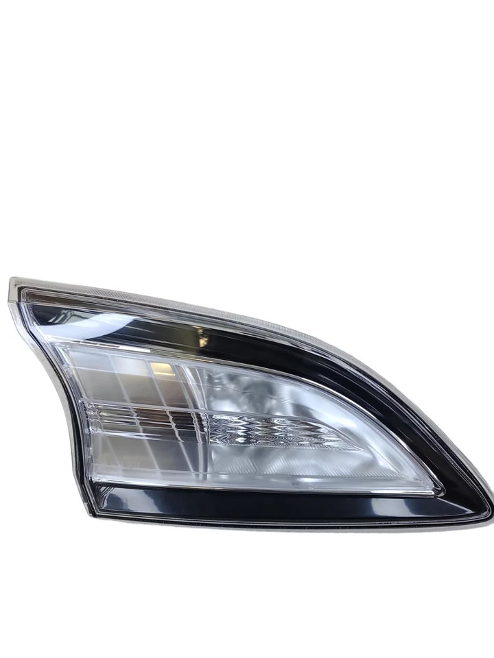 DEPO 216-1312L-AS - Luz de respaldo, LH, montaje Foto 3 de 4