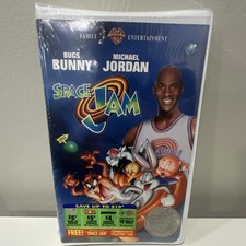 Space Jam VHS NTSC PG Warner Home Video Clamshell w/ Coin Bugs Bunny Jordan