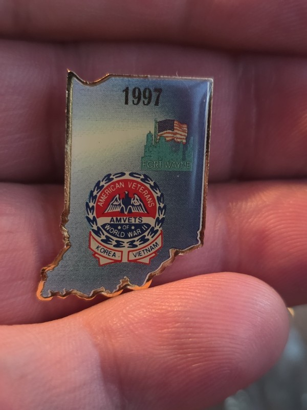 AMVETS Fort Wayne Indiana 1997 Veterans Pin WWII Korea Vietnam State Shape