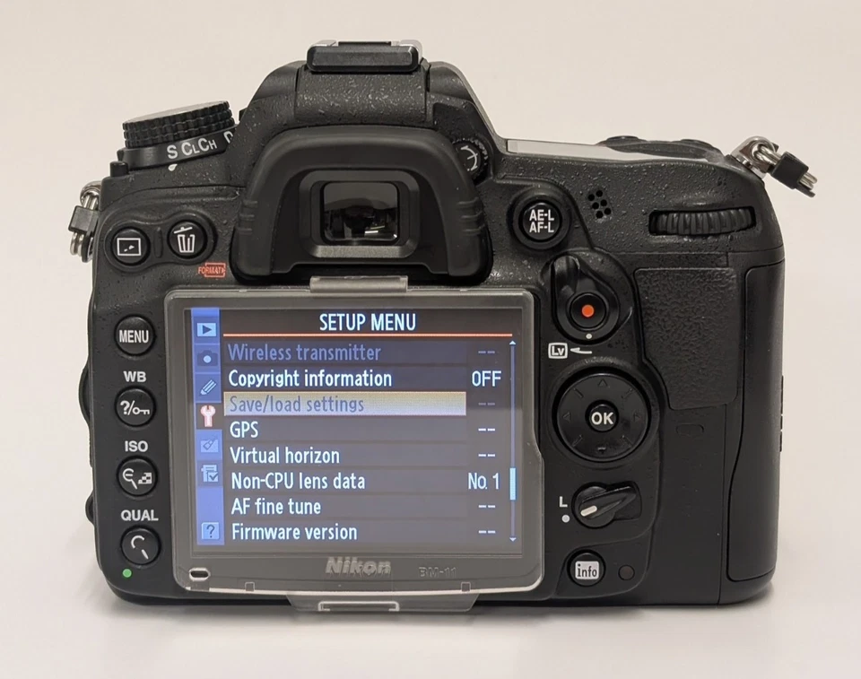 NIKON D7000 BODY ONLY (SHUTTER COUNT 12823) - Image 4 of 4