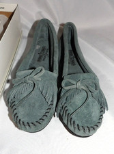 MINNETONKA Storm BLUE Fringe Moccasin 409N Womens Size 8 NEW in Box