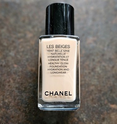 CHANEL #B40 Les Beiges Healthy Glow Foundation Hydration & Longwear 1 fl oz  