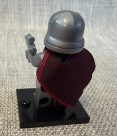 Captain Phasma LEGO Star Wars Minifigure Trooper | Includes Blaster & Cape 75103