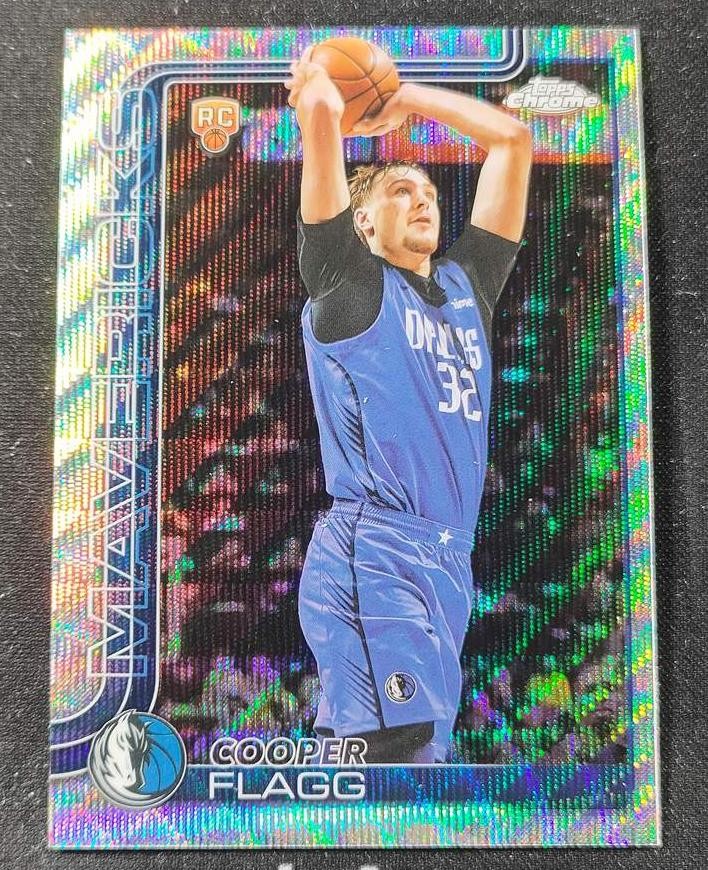 2025-26 Topps Chrome Cooper Flagg #251 RC Rookie Wave Refractor