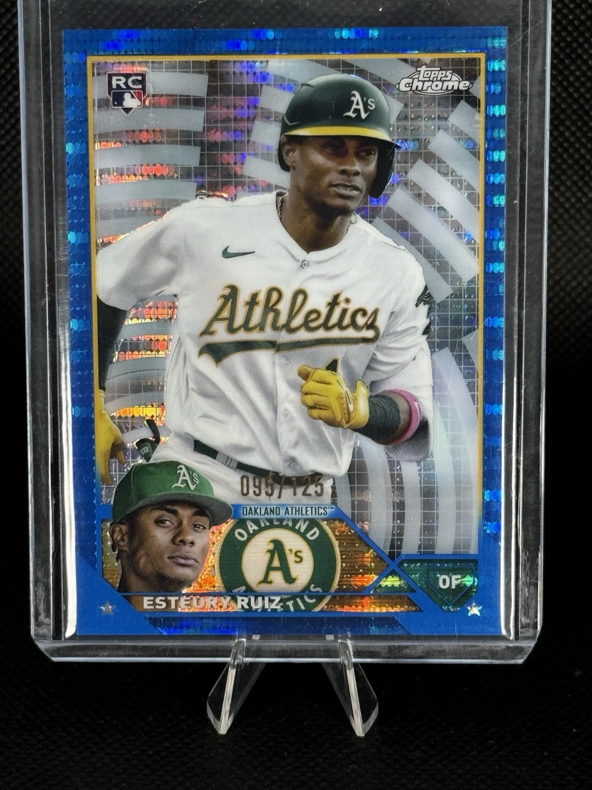 2023 Topps Chrome - Esteury Ruiz #99 Blue Sonar Refractor /125 (RC)