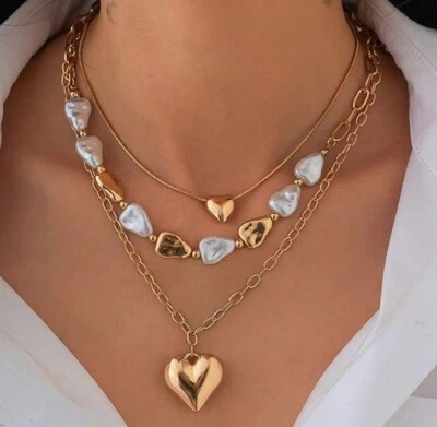 Collana catena Zara placcata oro 18 carati nuova 3 strati 2 cuori oro e perle pezzi