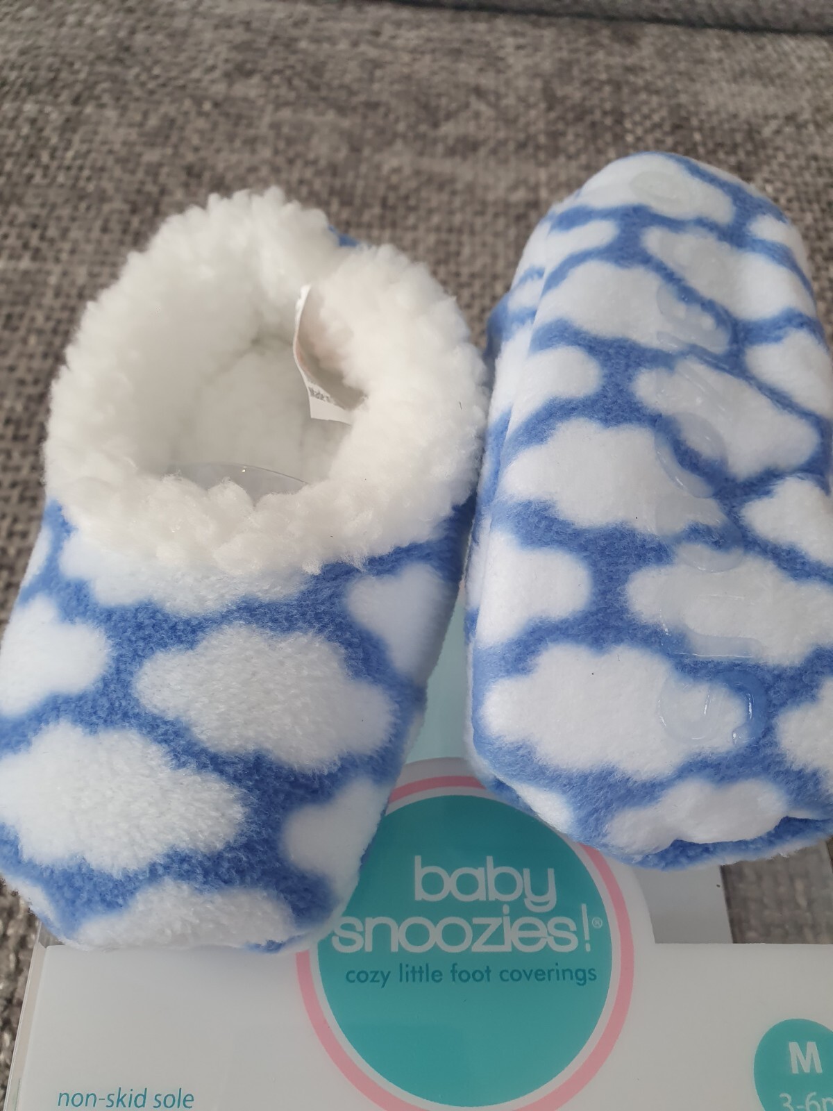 SAOLA Baby Snoozies! Pantofole bambino fodera in pile suola antiscivolo pantofole blu