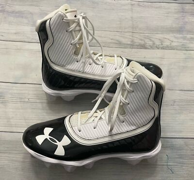 Under Armour UA Men's Highlight Football Cleats Shoes, Size Adult