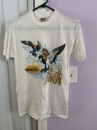 Vtg Mega-Tee Mallard Ducks Tshirt Single Stitch Size S NWOT NOS