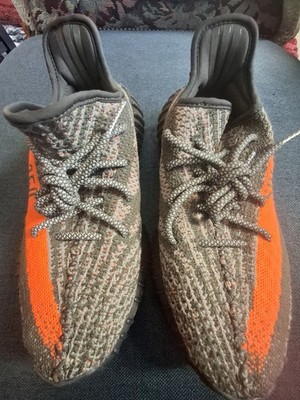 Adidas Yeezy Boost 350 V2 Carbon Beluga sneakers in size  men 6.5