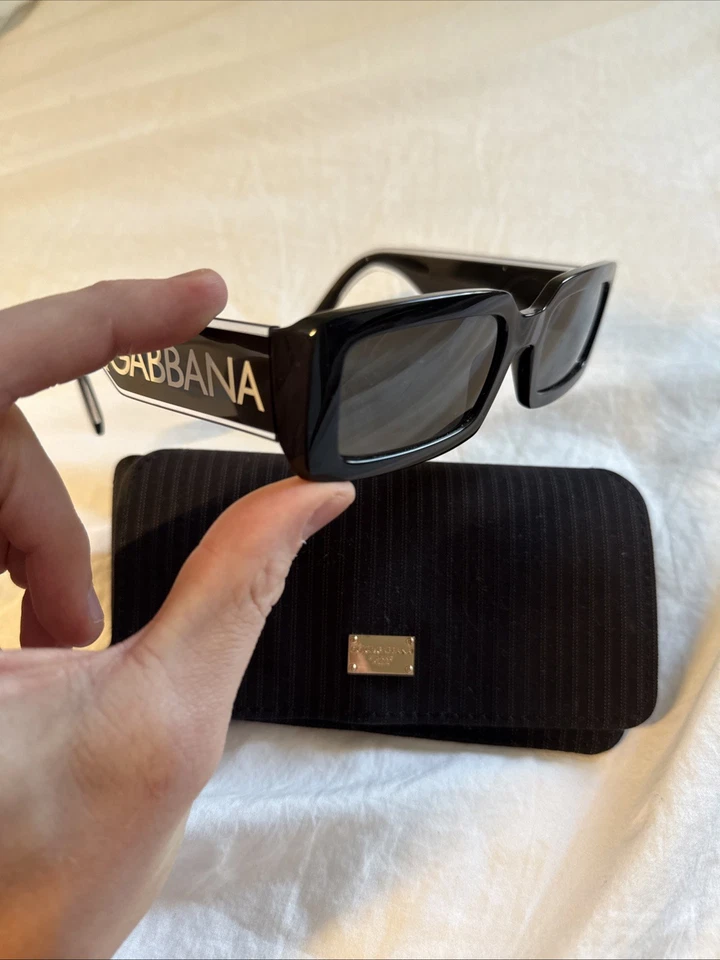 Authentic Dolce & Gabbana DG6187 501/87 53 mm Black Rectangular Sunglasses/Case - Image 3 of 4