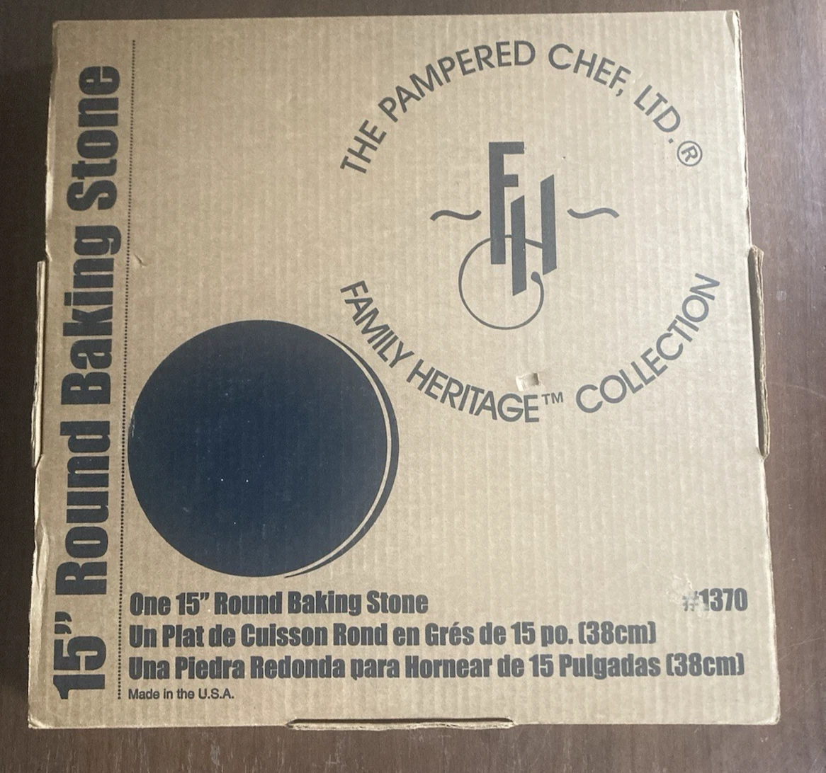 The Pampered Chef Round Pizza Stone 15” USA Made Stoneware Model 1370 USED w/Box
Opens in a new wind