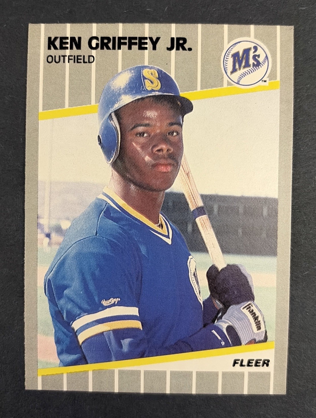 1989 Fleer Ken Griffey Jr. Rookie Vintage Baseball Card# 548 Mariners Nrmt/Mint