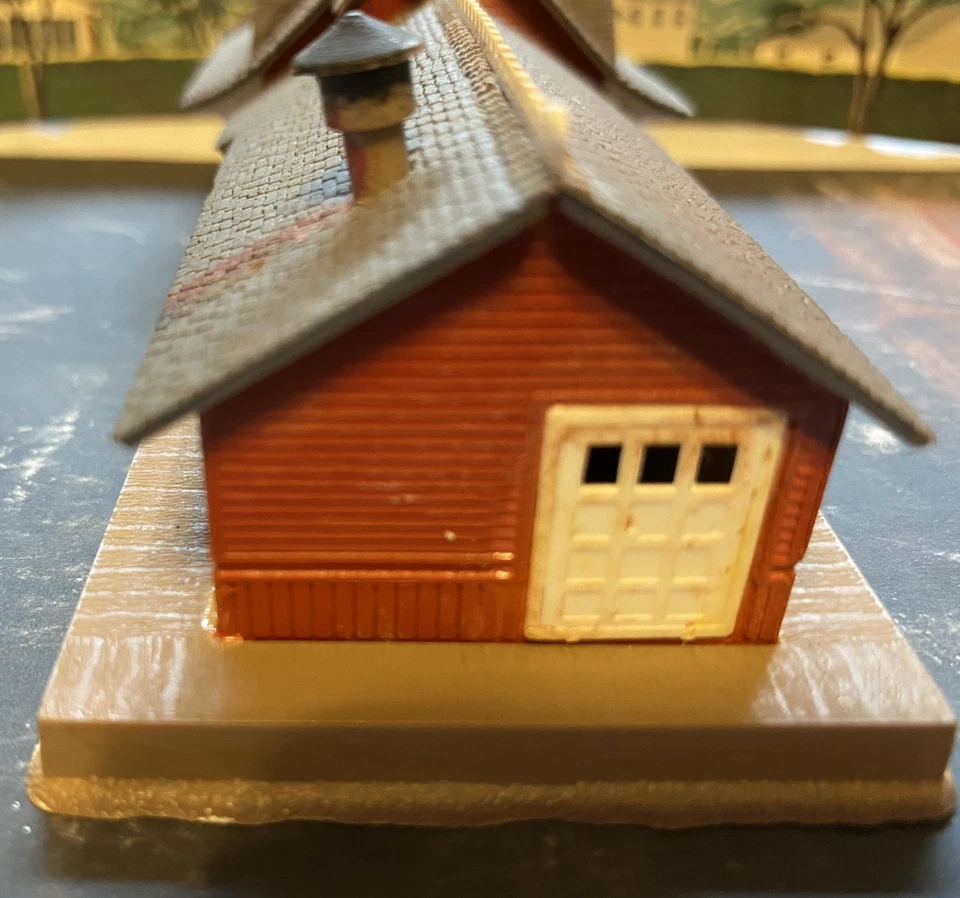 Vintage N Scale POLA Erie R.R. Station USED - Image 4 of 4