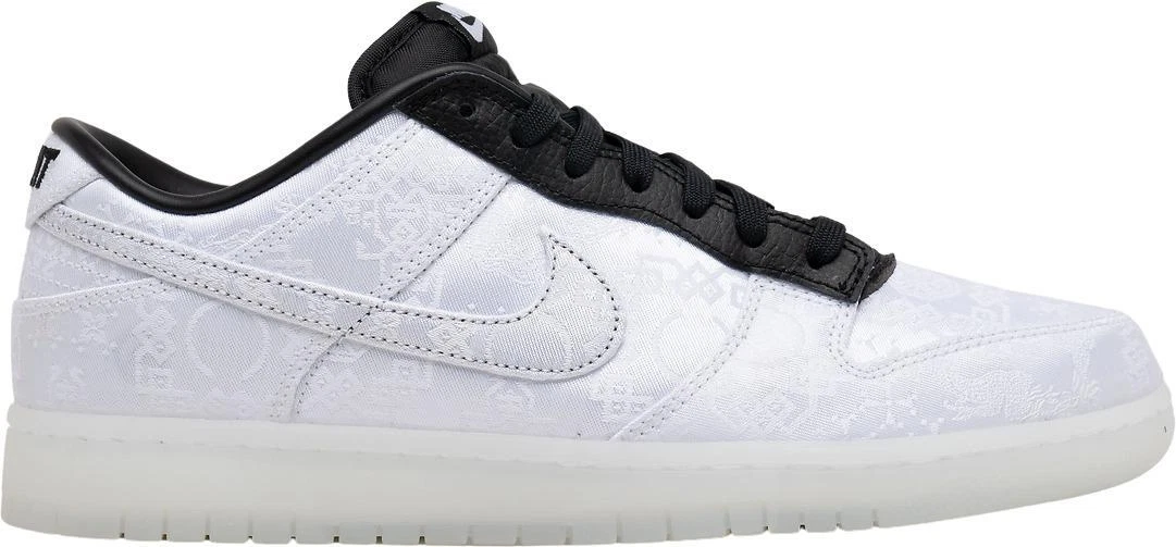 nike dunk fragment  28.5センチ Nike Fragment Design x CLOT x Dunk SP Low 20th Anniversary for