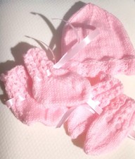New Hadmade Baby Knitted Set of 3, Bonnet, Booties  Mittens 0-12 Mths, 5