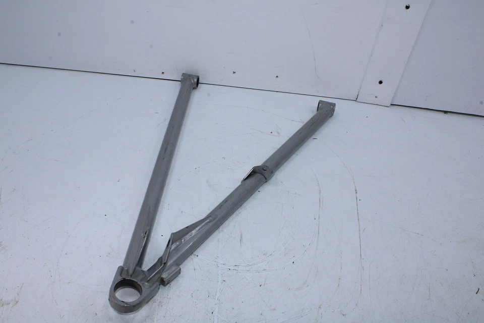 Ski-doo GSX 1200 SE 2010 4 Tec delantero izquierdo control inferior brazo un plateado 505072523 Foto 4 de 4