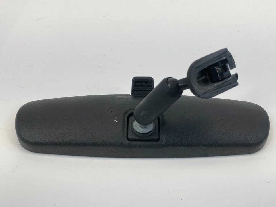 Conjunto de espejo retrovisor interior manual Mitsubishi Montero Sport 2003 E8011681 Foto 4 de 4