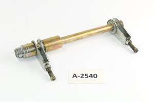 Yamaha YBR 125 RE05 2006 - Hinterachse Achse hinten A2540