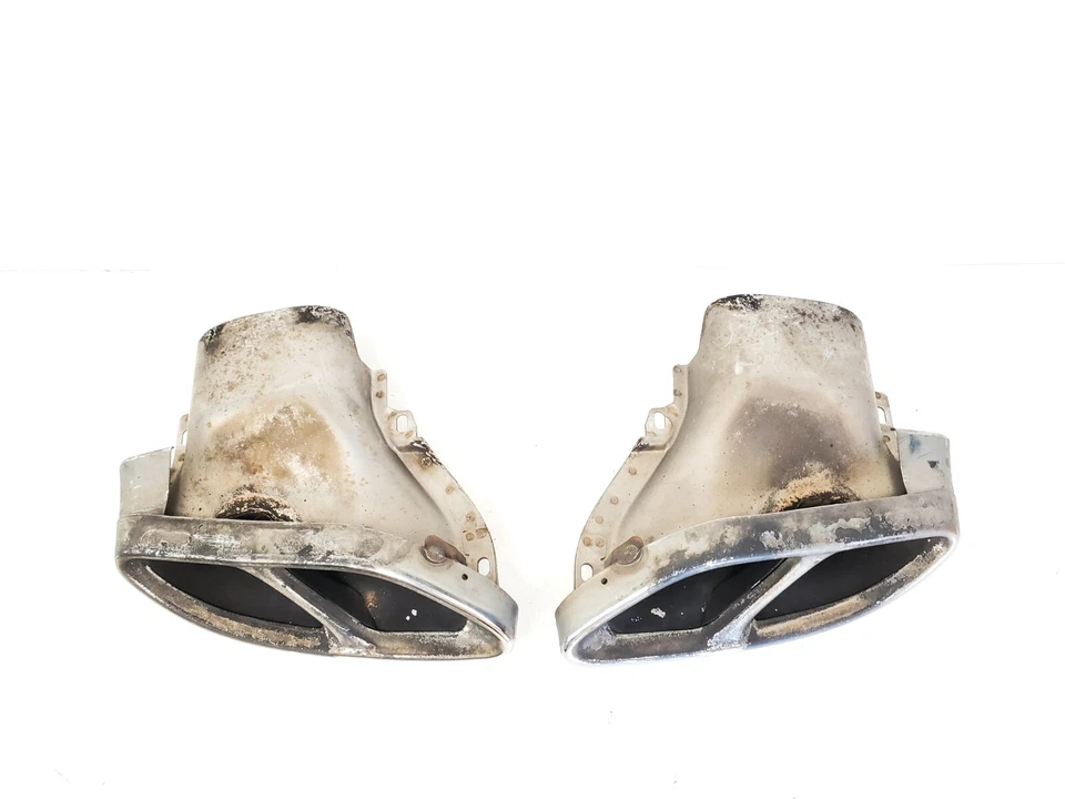 2015-2021 MERCEDES BENZ C450 C43 AMG CONJUNTO DE 2 PONTAS DE SILENCIADOR DE ESCAPE TRASEIRO FABRICANTE DE EQUIPAMENTO ORIGINAL  - Imagem 2 de 4