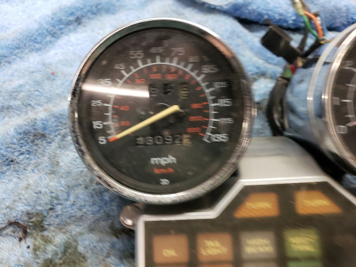 1986 Honda Shadow VT 1100 VT1100 Gauges Gauge Cluster Speedometer
