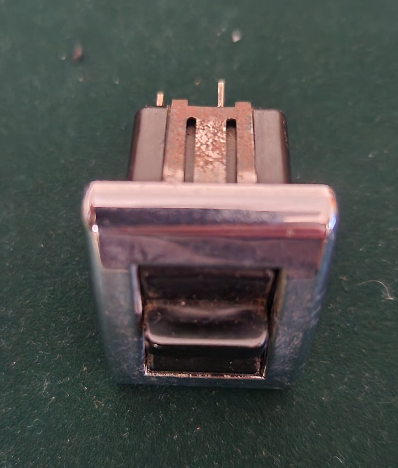 1963 MASERATI 3500 Dashboard Button, Switch & Door Switch W/ Various Components