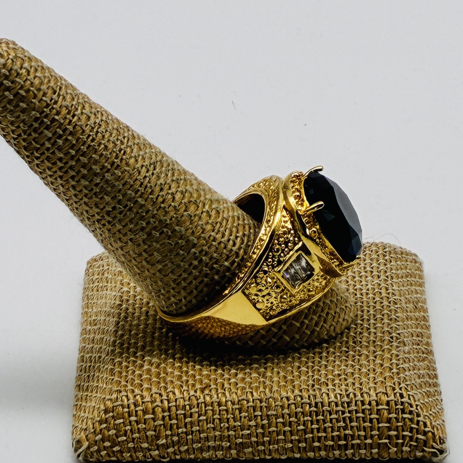 Gold Tone Blue Solitaire Statement Ring Mens Clea… - image 5