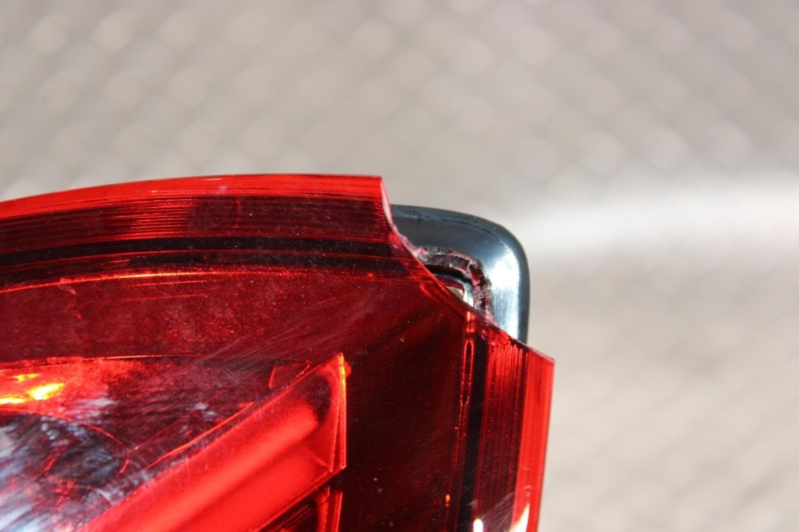 Maserati Ghibli 2014-2020 Right Light lens
