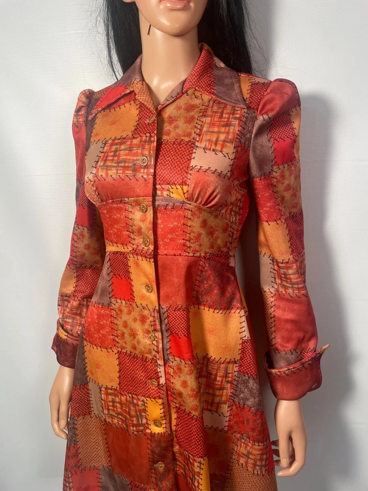 Vestido Vintage Años 70 Estampado Retazos Mini Botón Delantero Talla S/XS Foto 4 de 4