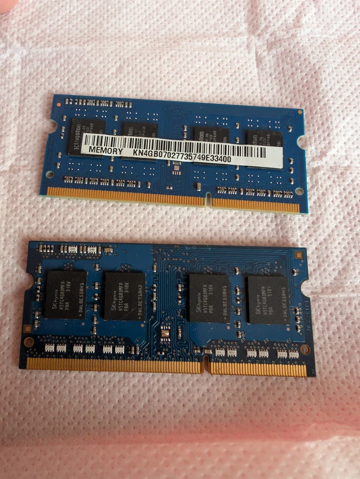 Kingston 4GB +SK Hynix 4GB laptop DDR3 Memory 1600 MHz KCP3L16SS8/4 204Pin 1.35V - Image 2 of 3
