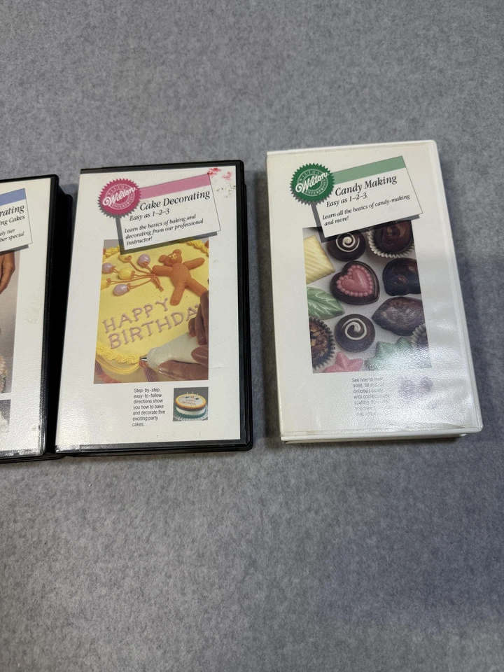 Vintage 1987 Wilton Cake Decorating Candy Making VHS Instructional Video Set - Image 4 of 4