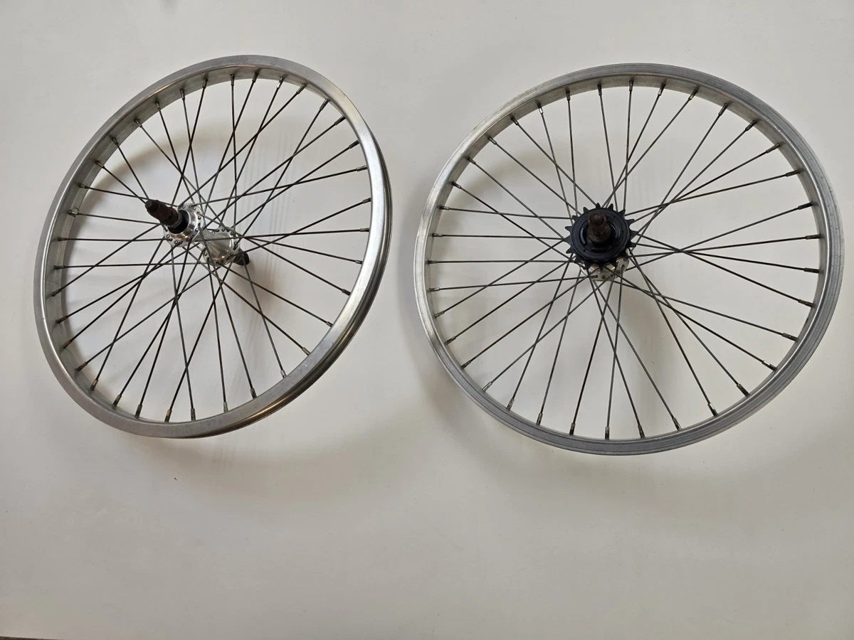 Paires De Chevilles GT Alliage 3 Trous - Old School BMX, Ref 102651, Occasion