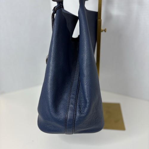 Michael Kors Colgate Reversible Navy Blue Leather Shoulder Bag  - Picture 4 of 13