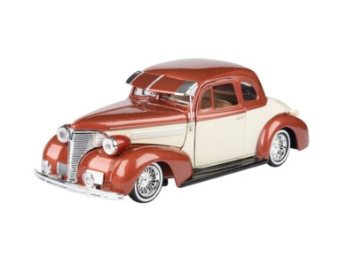 1939 Chevrolet Coupe Lowrider - Beige 1:24 Scale Model - Motormax 79028BG-TS
