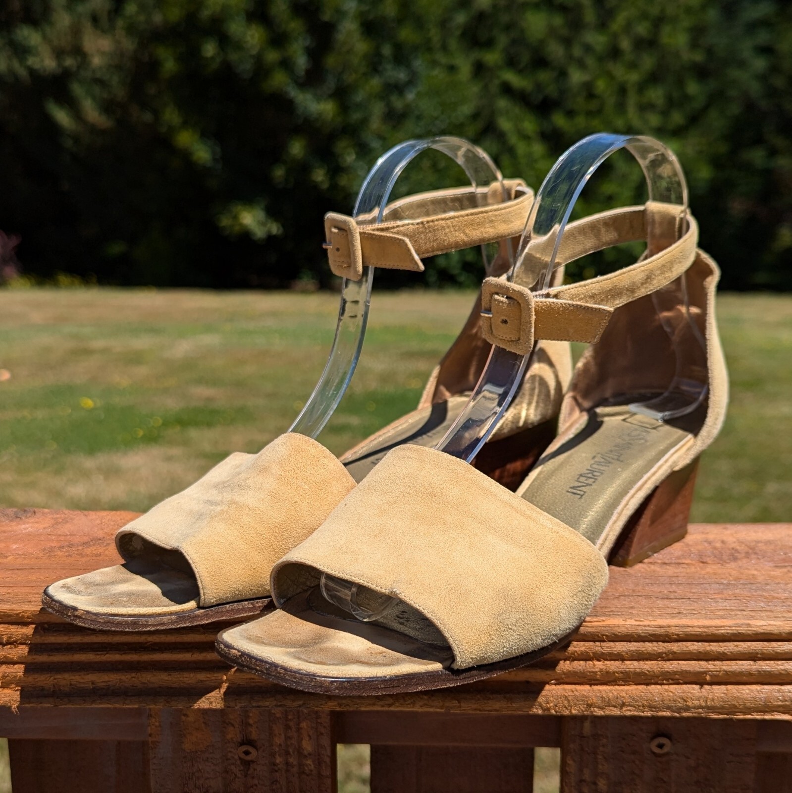 Sandalo Yves Saint Laurent donna 9 5 pelle scamosciata tacco a blocco punta aperta cinturino alla caviglia YSL