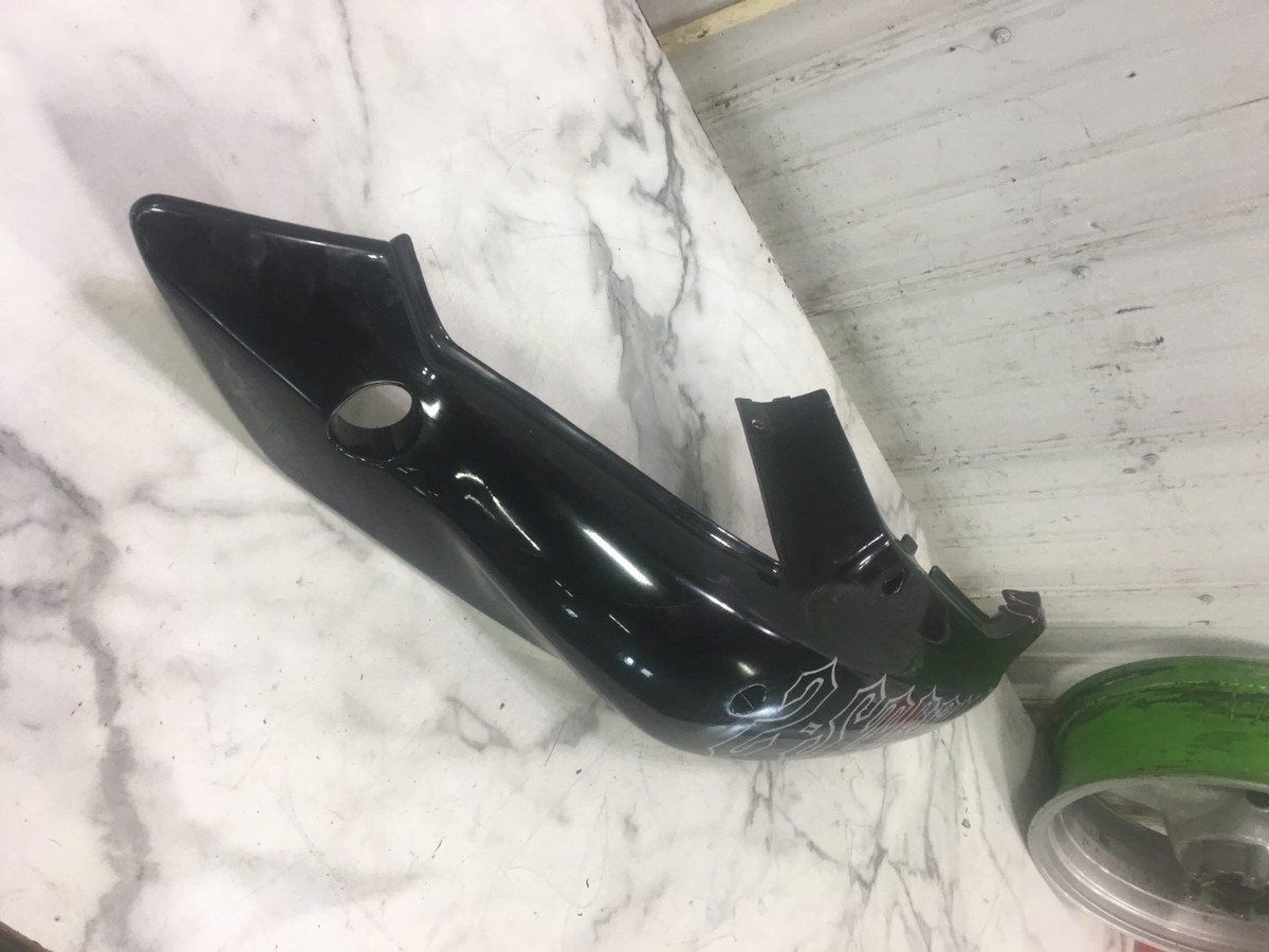 94 Kawasaki ZX 750 ZX750 L Ninja left rear back fender side cover
