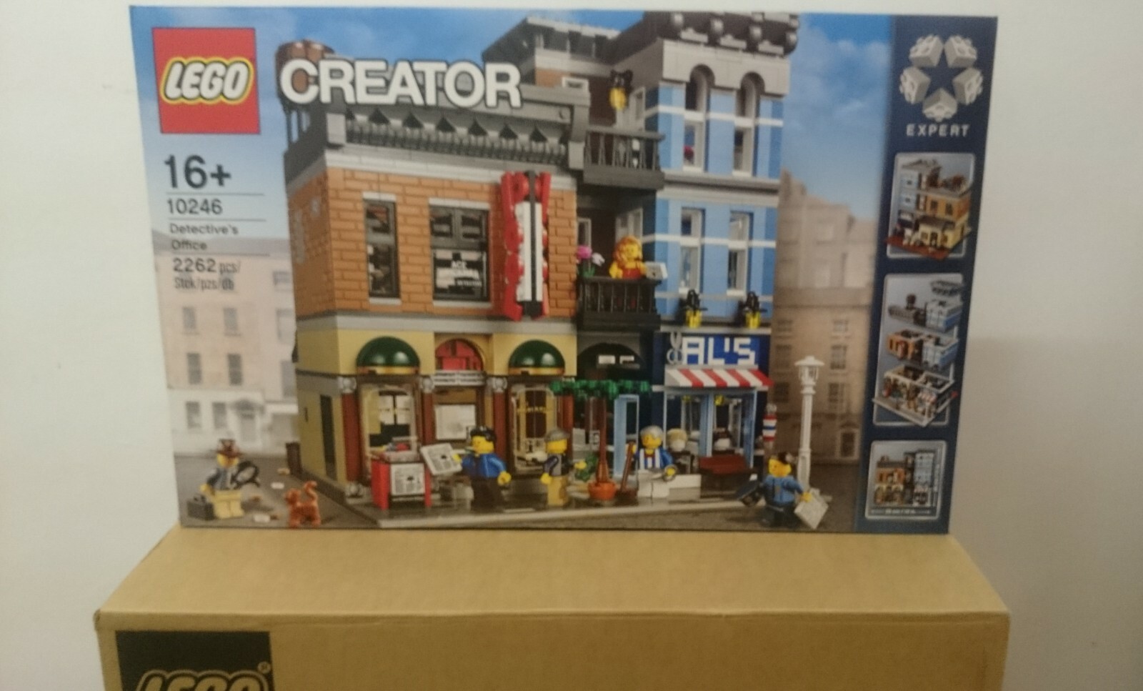 lego creator expert 10246