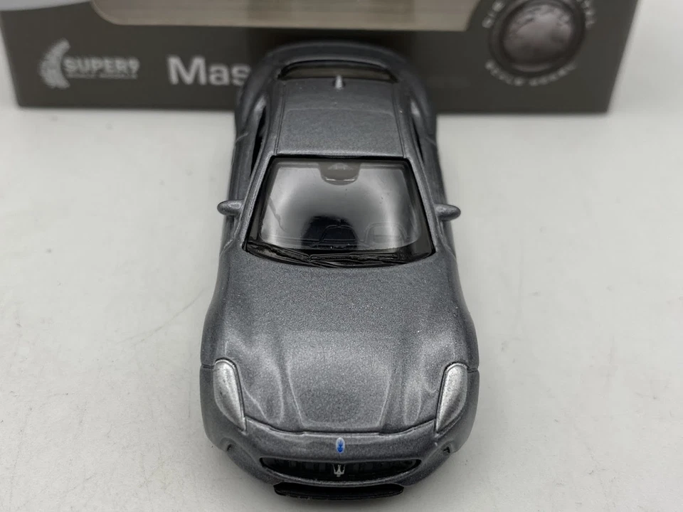 1:60 WELLY MASERATI GRANTURISMO FOLGORE grigio auto sportiva diecast metallo Ref - Immagine 3 di 4