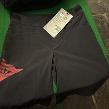Dainese Scarabeo Shorts JXL Junior neu mit Etikett