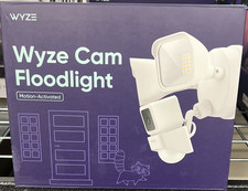 Wyze Motion-Activated LED Flood Light Security Camera White Outdoor App Control