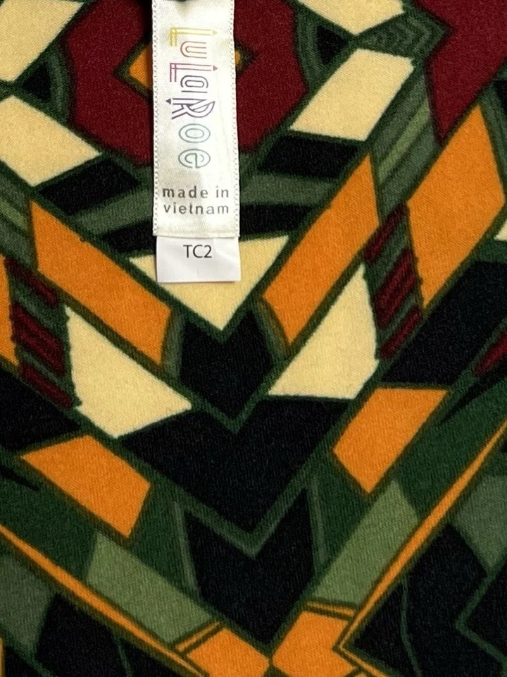 Leggings LuLaRoe TC2 alta curvilínea 2 listras de Natal SANTA Holiday Diamond Lounge - Imagem 4 de 4