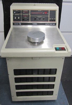 Vacuum - Leak Detector