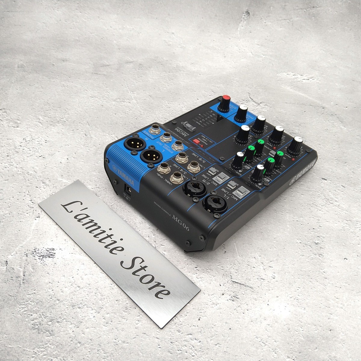 YAMAHA MG06 6 Channel Mixing Console 2 Mic 6 Line Inputs Mixer