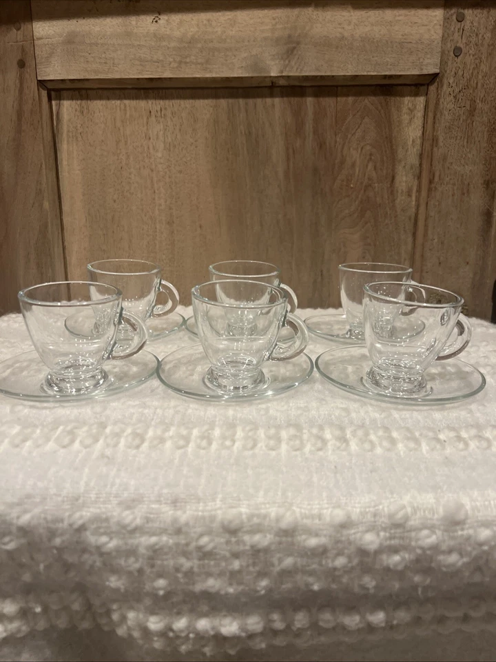 Juego de 12 tazas y platillos de vidrio Lav Espresso Foto 2 de 4