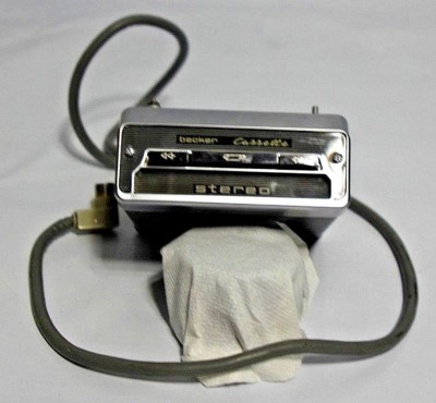 WORKING PORSCHE 911 MERCEDES BECKER EUROPA GRAND PRIX STEREO CASSETTE 